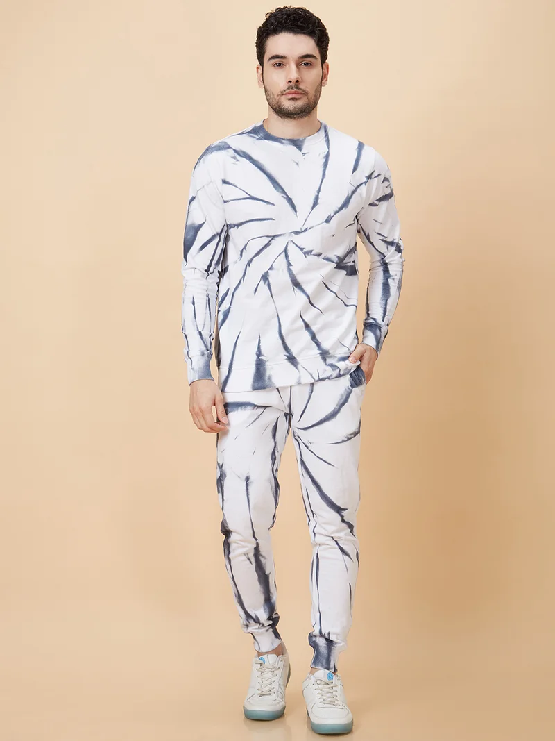 globus Globus Men White Tie and Dye Sports Co-Ords Set with Sweatshirt and Joggers